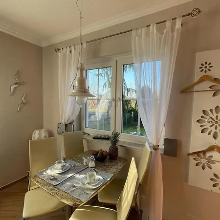 Apartment Ferienwohnung Ottosin Dargen